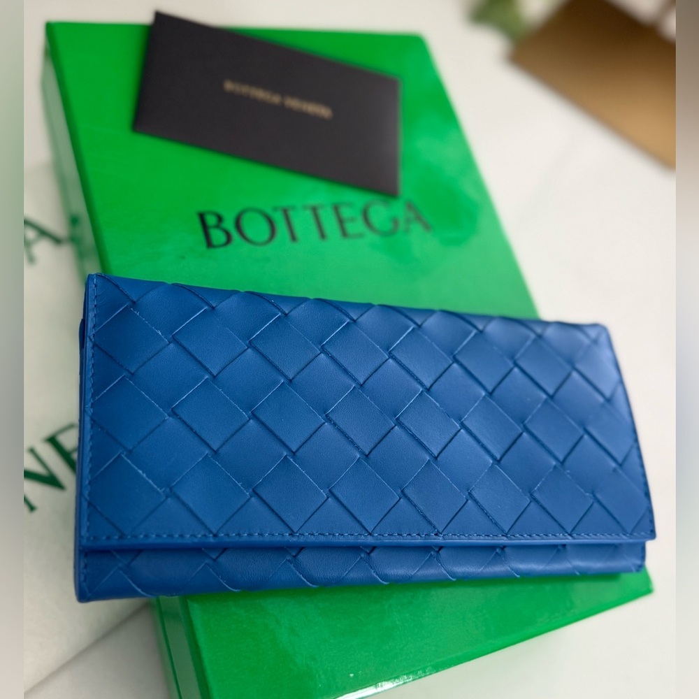 Bottega Veneta Nappa Intrecciato Continental Flap Wallet Bluette NWT - Picture 11 of 11